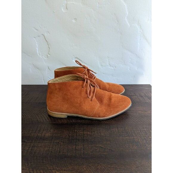 Clarks Originals Women's Phenia Suede Desert Rust Ankle Boot - Size 8.5 - Picture 1 of 10